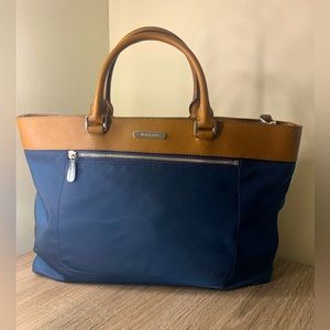 Micheal Kors Navy Colgate Crossbody Tote